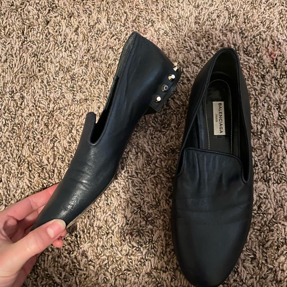 Balenciaga leather studded accent loafers - Picture 2 of 3